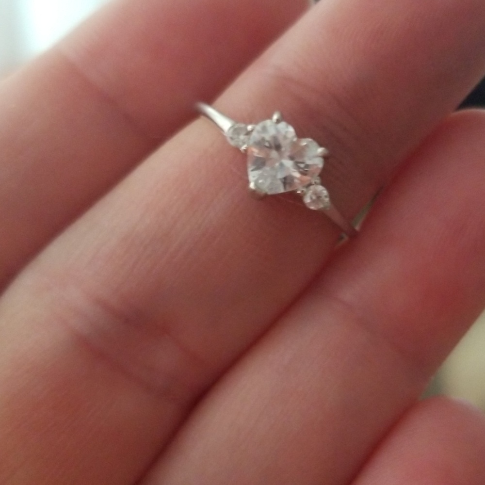 Silver  heart ring